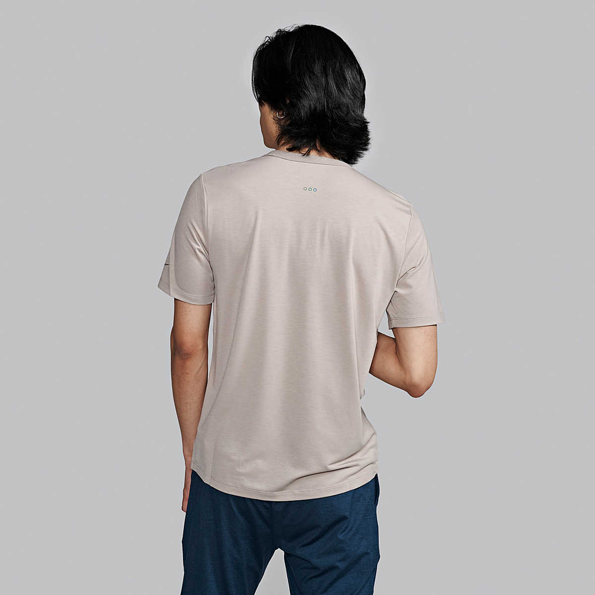 MEN'S TRIUMPH SHORT SLEEVE - Image 2
