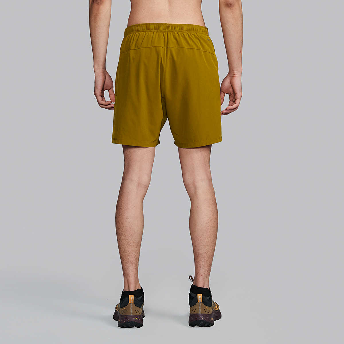 MEN'S OUTPACE 5″ SHORT - Image 2