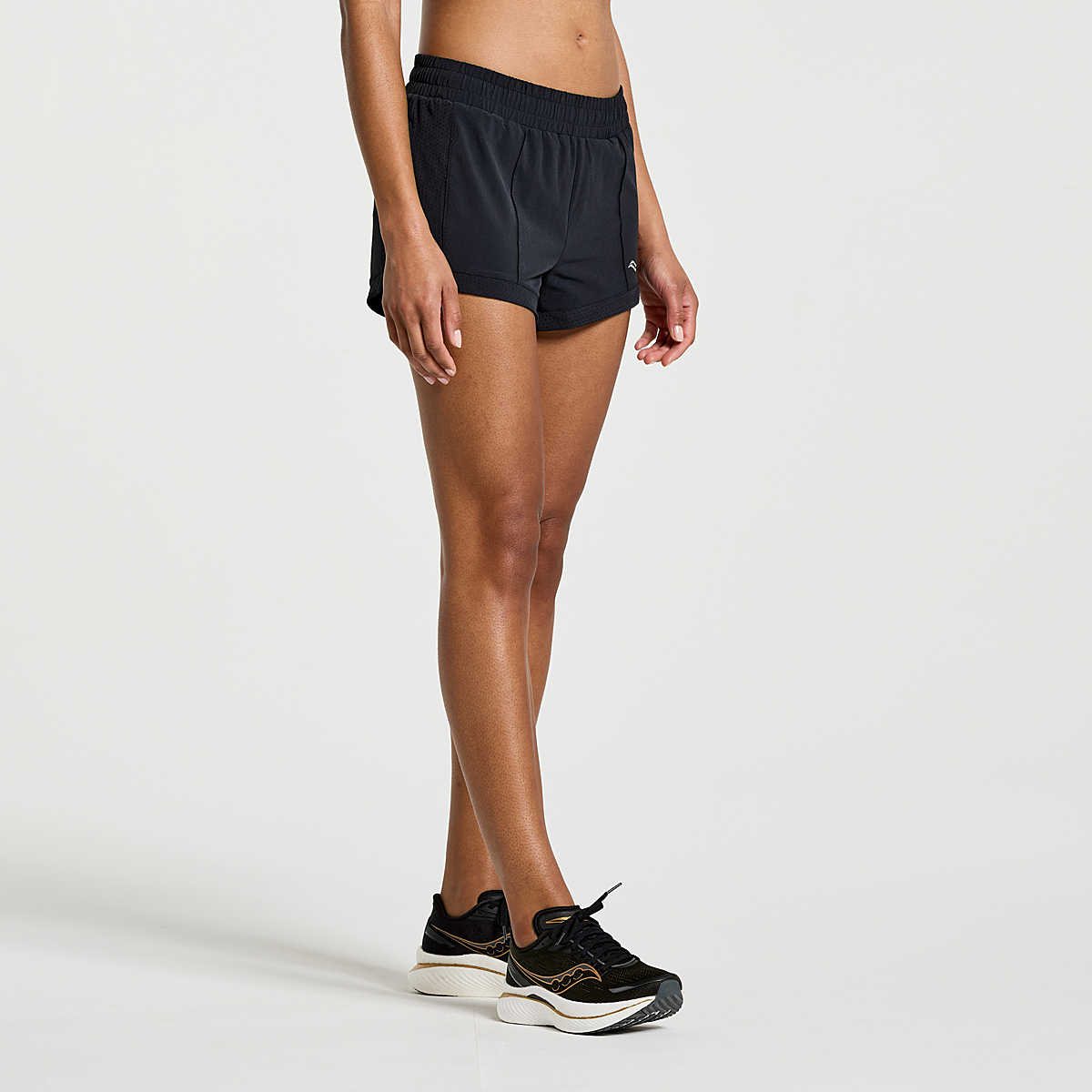WOMEN'S OUTPACE 3″ SHORT - Image 2